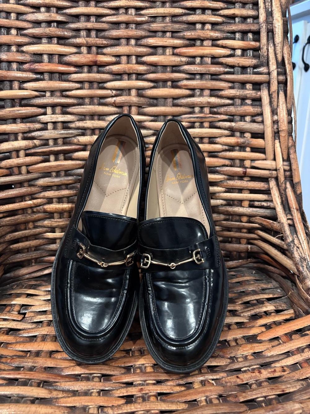 Sam Edelman Black Patent Lug-Sole Loafers with Gold accents . Size 8 - Picture 9 of 12